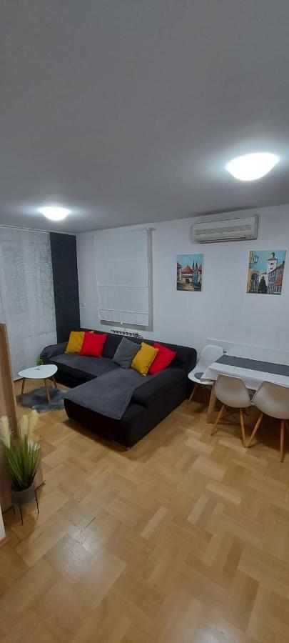 Apartment With Garage Lavici Zagrzeb Zewnętrze zdjęcie